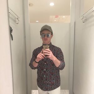 Meet your Posher, Isaac